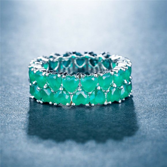 Jewelry - New Gorgeous Women Wedding Emerald Ring
